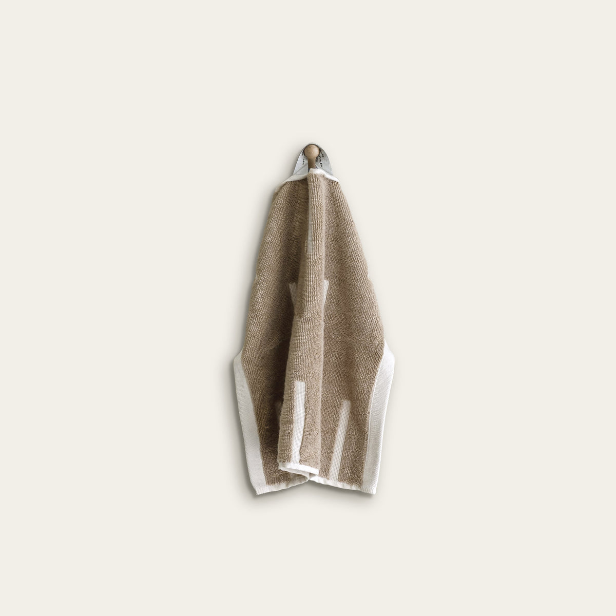 Sorrel Australian Cotton Towels, Plush 600 GSM with Geometric Accents – view 12