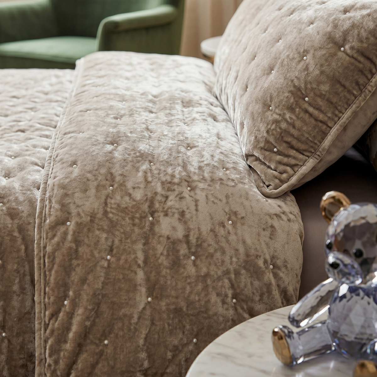 Sand Taupe Beige Tufted Velvet Quilt Set – Plush Dreams – view 2