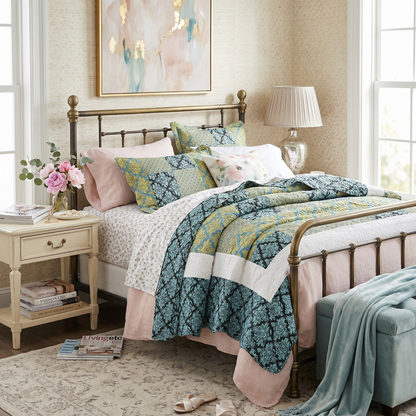 Turquoise Damask Baroque Scalloped Reversible Quilt Set – view 2