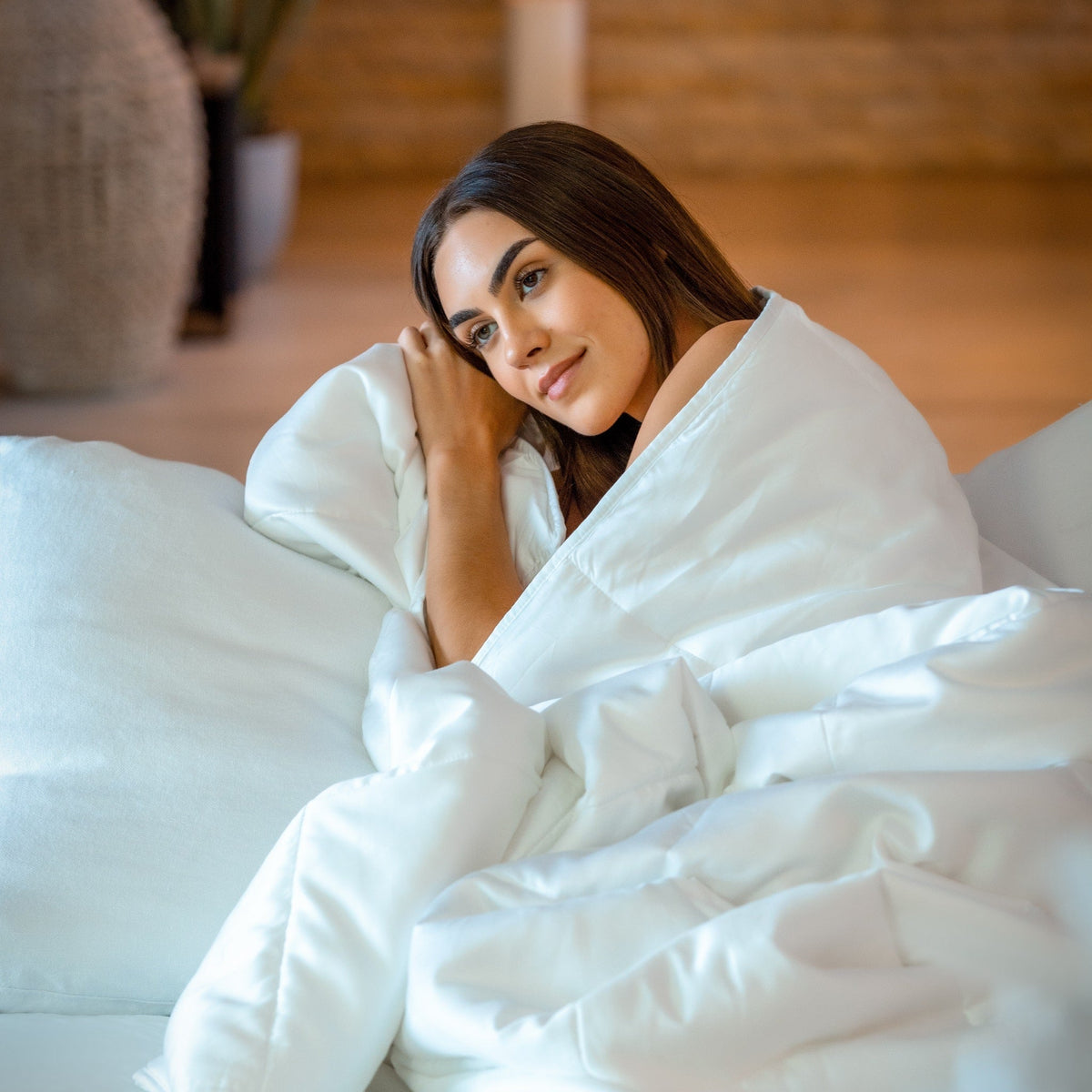 Cooling Eucalyptus Silk Comforter Set with Quilted Pillow Shams – view 13