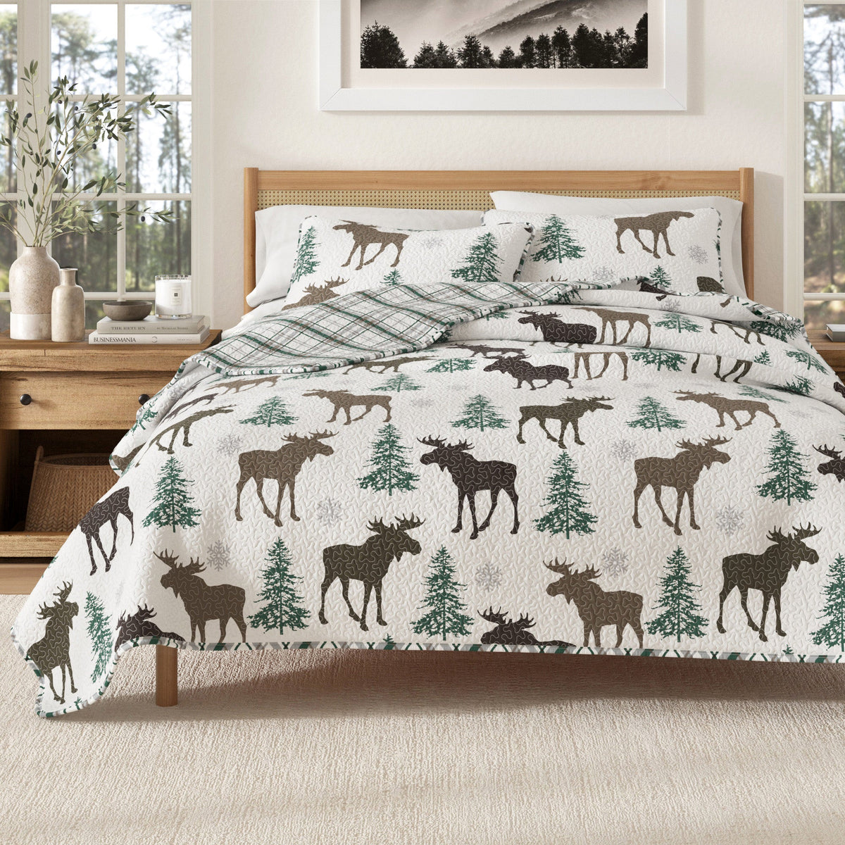 Moose and Trees Lodge Quilt Set with Shams – Wilderness Collection – view 7