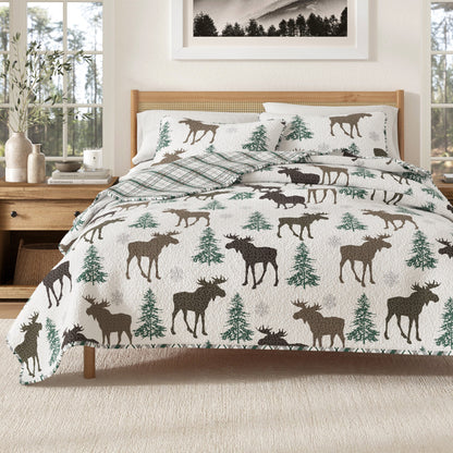 Moose and Trees Lodge Quilt Set with Shams – Wilderness Collection – view 7