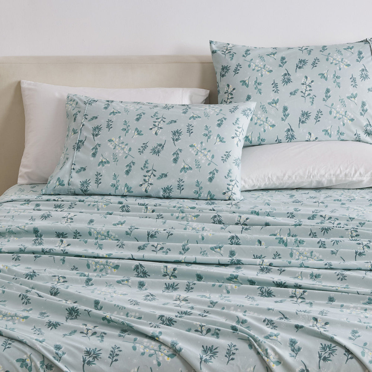 Watercolor Floral Microfiber Sheet Set – Delia Collection – view 26
