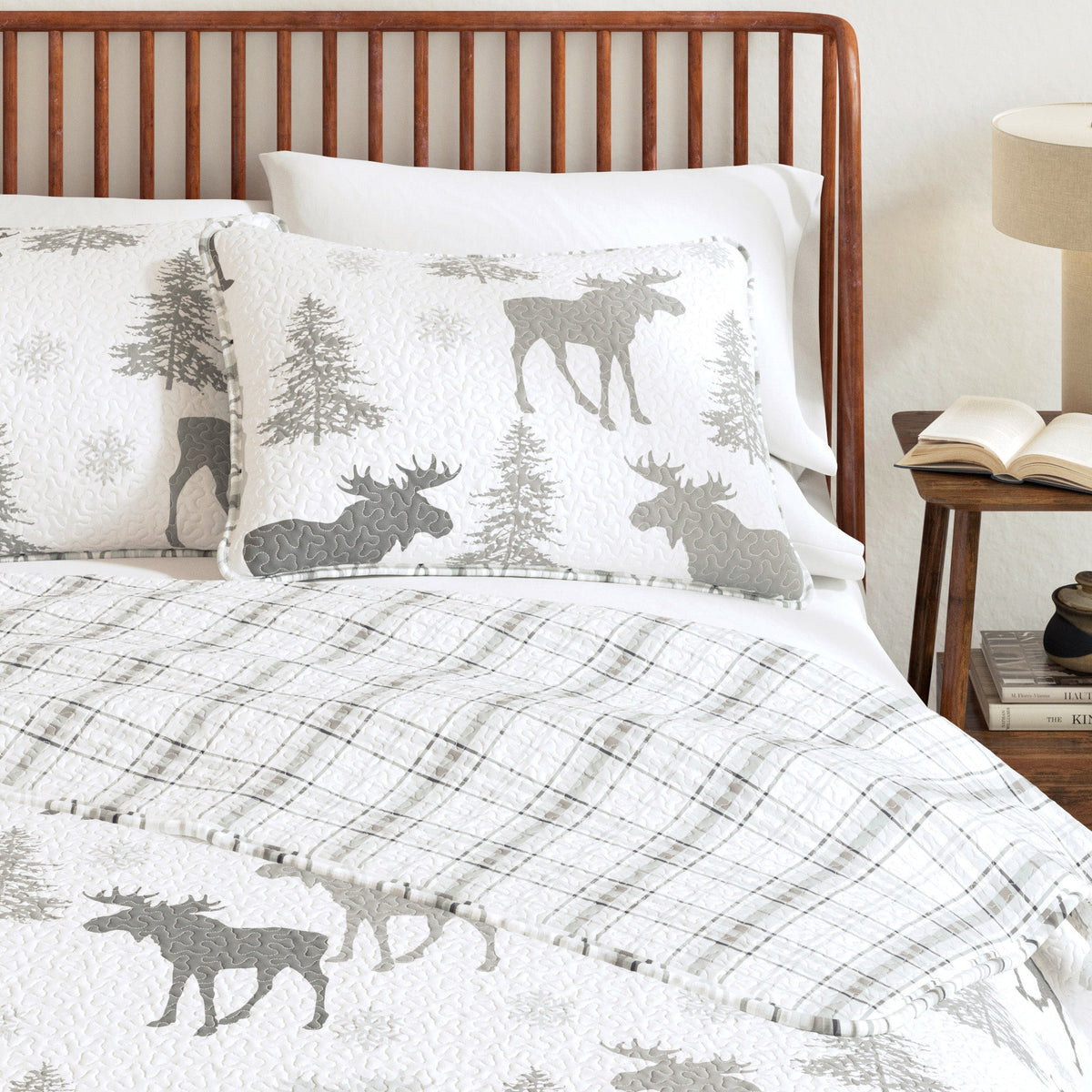 Moose and Trees Lodge Quilt Set with Shams – Wilderness Collection – view 6