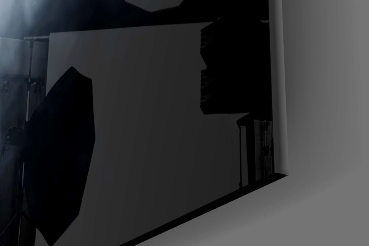 Fear Reaching Hand Cinematic Horror Glass Wall Art – view 7